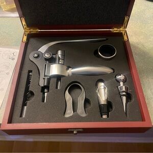 Wine Lever Pull with Case NWOT